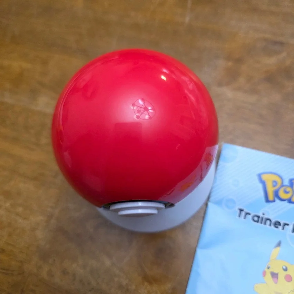 Pokemon Trainer‎ Guess Kanto Edition Electronic Game with Field Guide